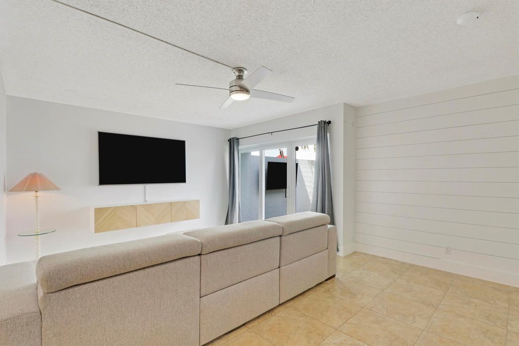 Photo of 118 Castlewood Drive #129, North Palm Beach, FL 33408 (MLS # R10946687)