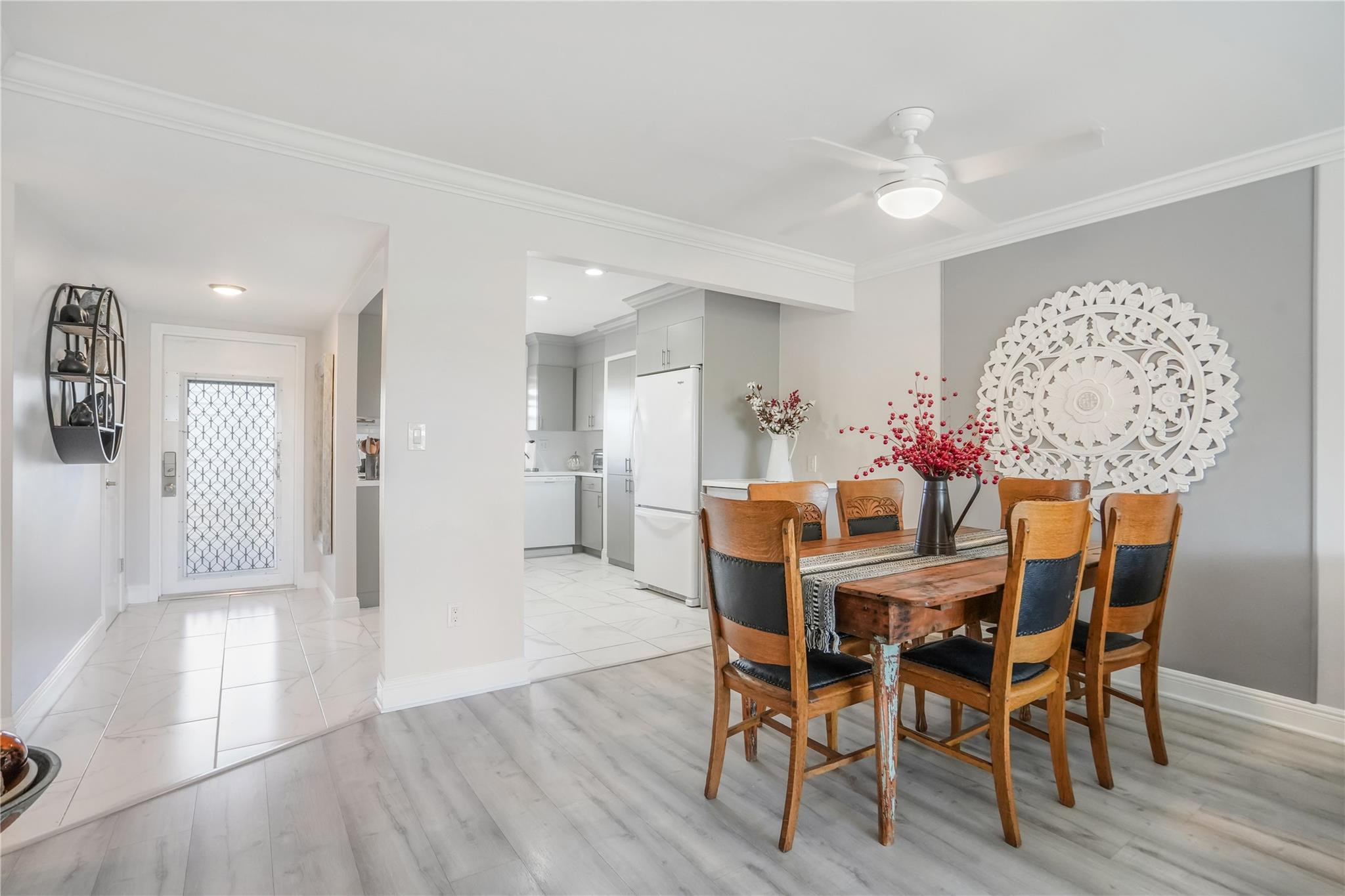 Sunrise Lakes Building 93 - Residential