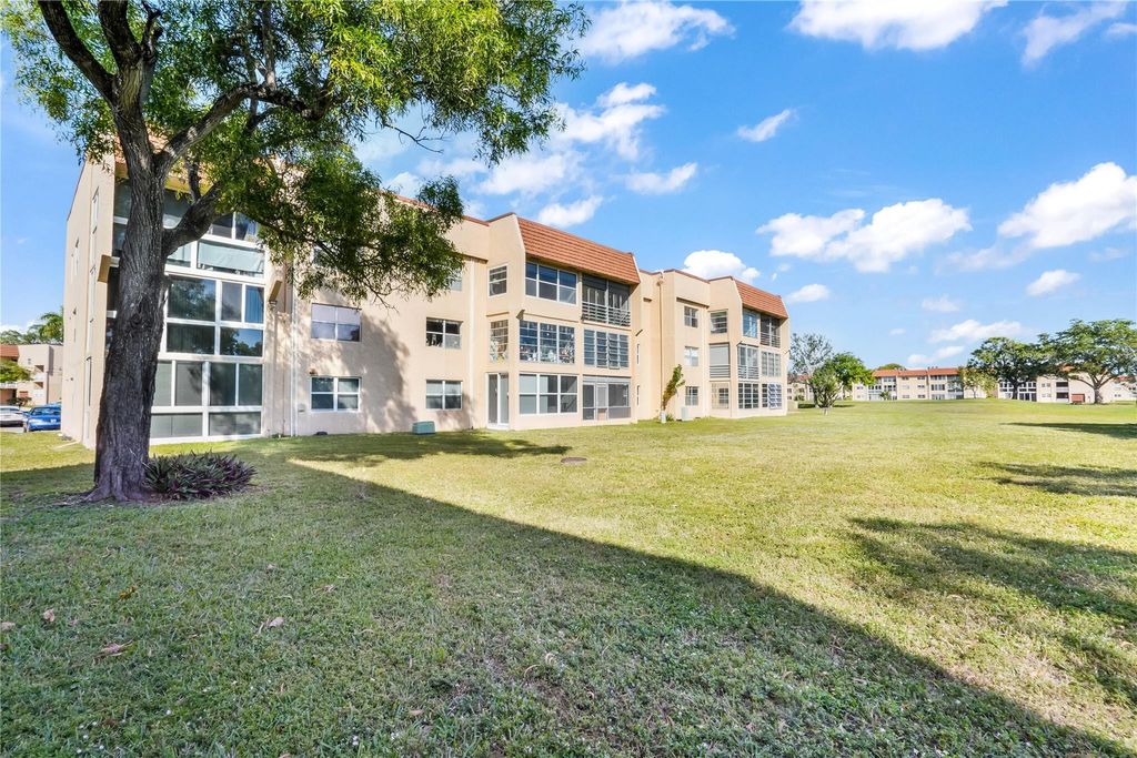 Photo of 9300 Sunrise Lakes Boulevard #309, Sunrise, FL 33322 (MLS # F10551975)