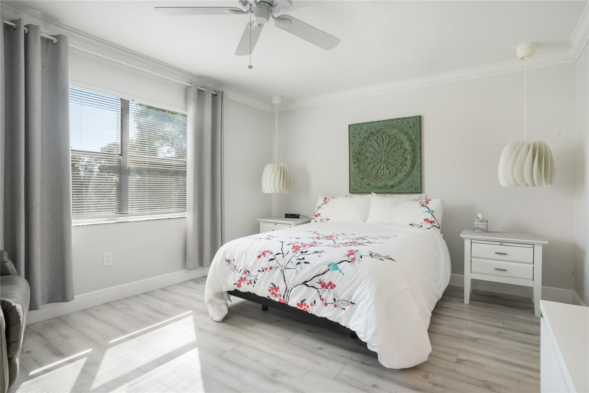 Sunrise Lakes Building 93 - Residential