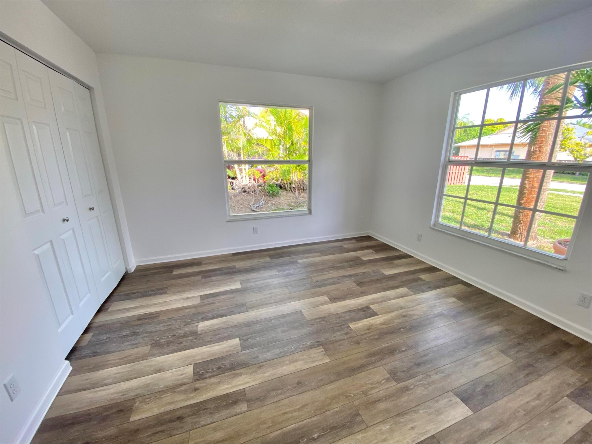 THE WILLOWS - Residential Lease