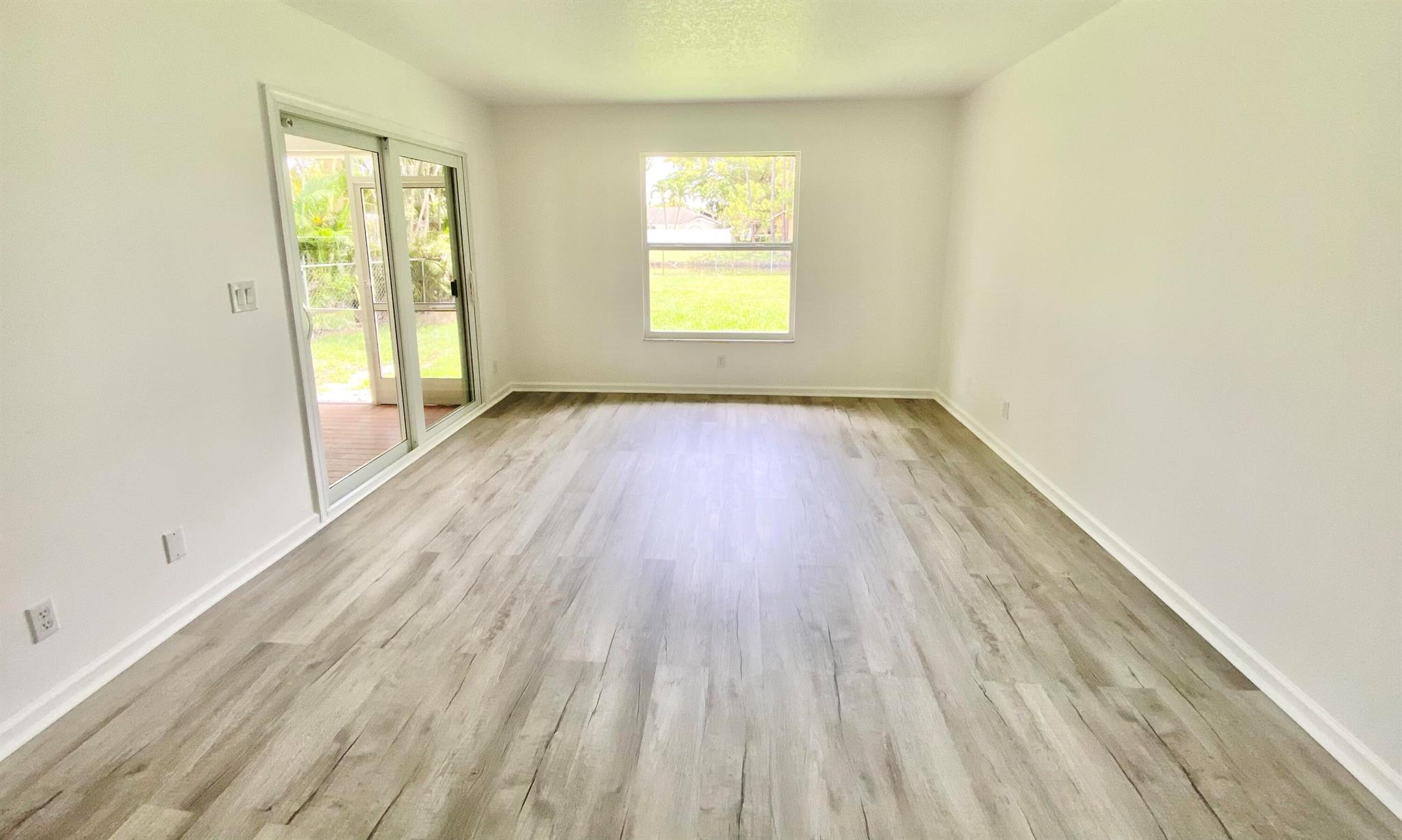 THE WILLOWS - Residential Lease