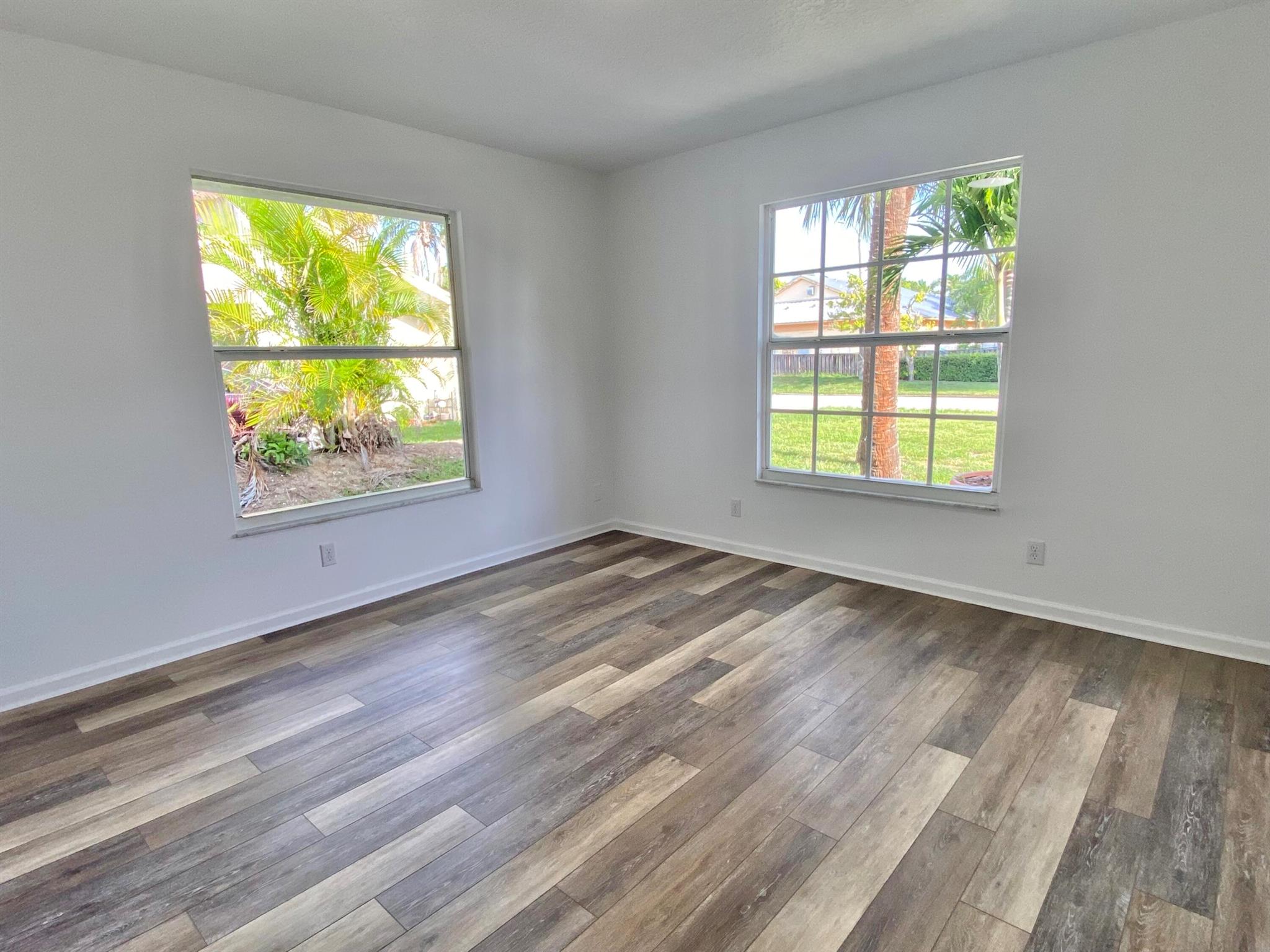 THE WILLOWS - Residential Lease