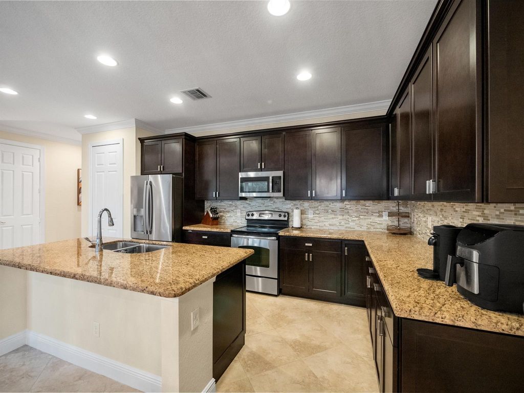 Photo of 4859 Cadiz Circle Circle, Palm Beach Gardens, FL 33418 (MLS # R11076355)