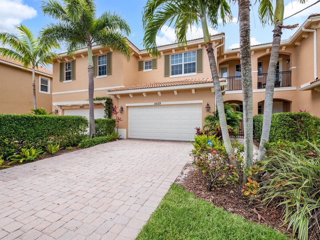 Photo of 4859 Cadiz Circle Circle, Palm Beach Gardens, FL 33418 (MLS # R11076355)