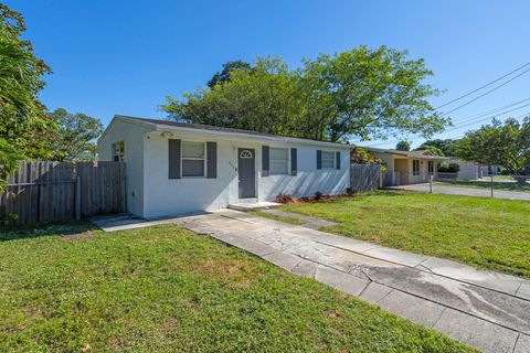 A home in Lauderhill