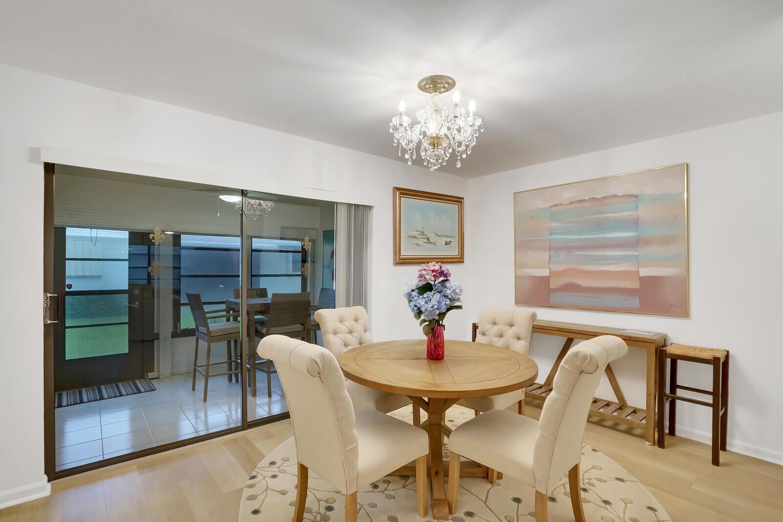 BENT TREE VILLAS EAST CON - Residential Lease