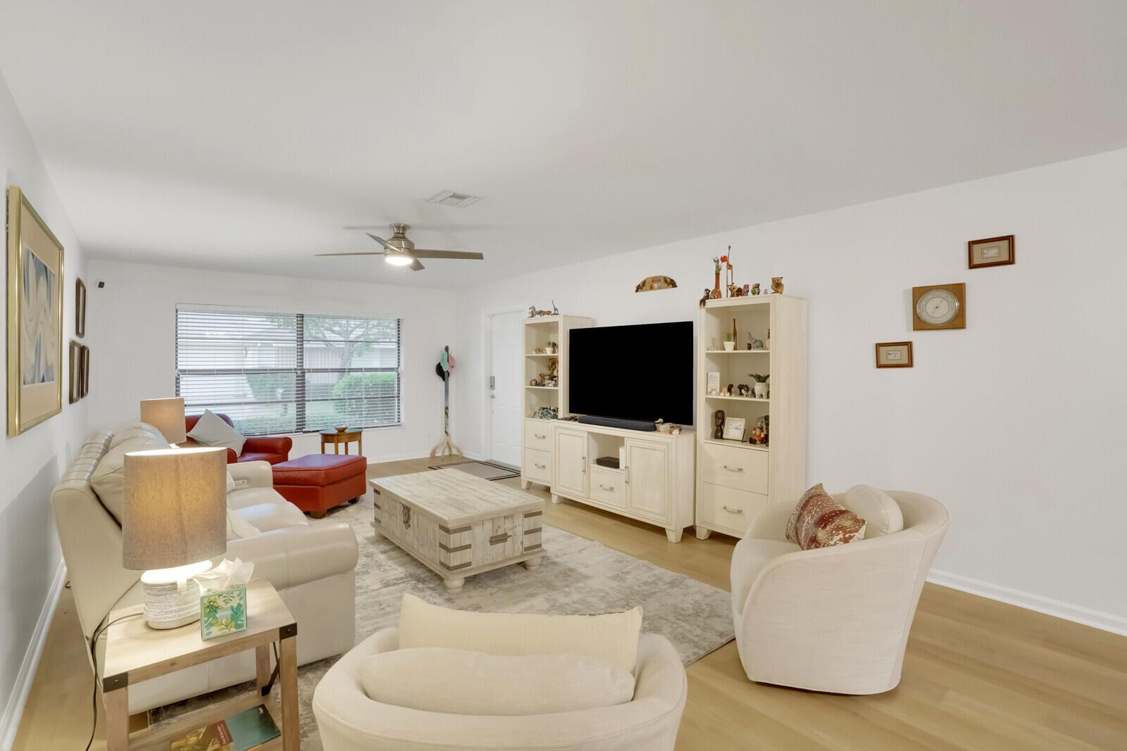 BENT TREE VILLAS EAST CON - Residential Lease