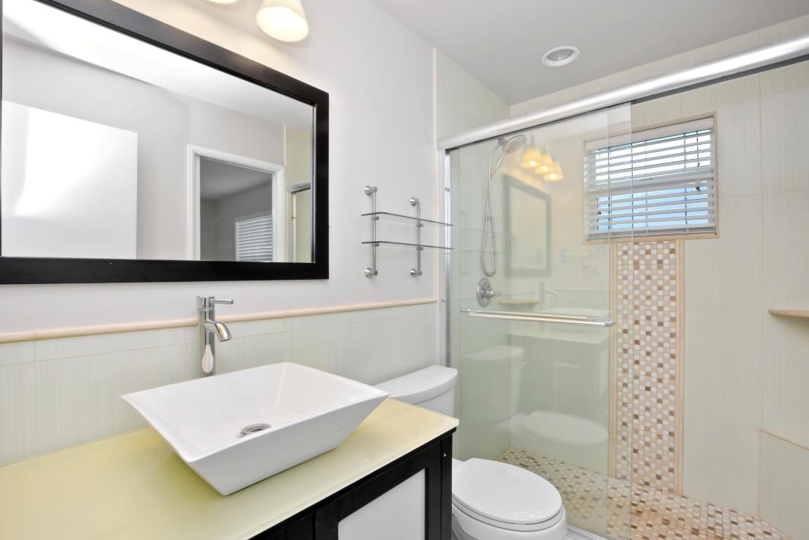 PALM BEACH LEISUREVILLE - Residential