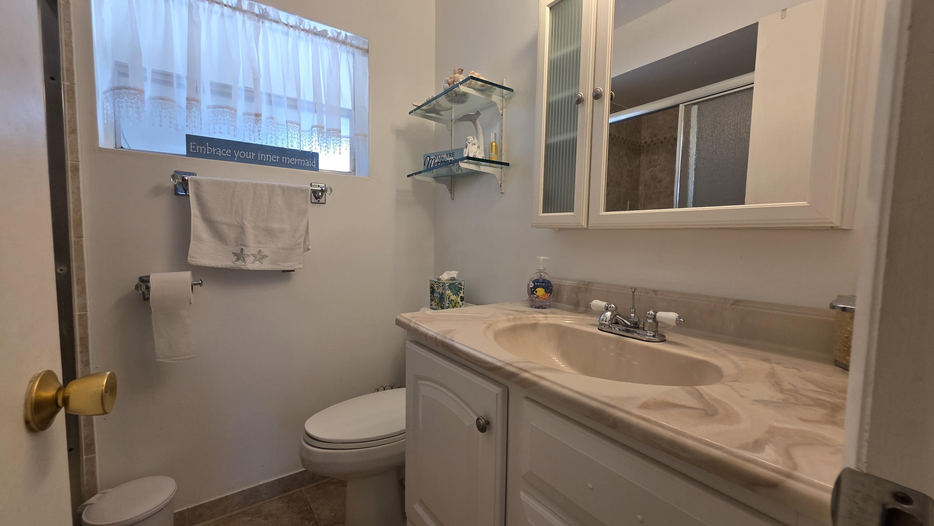 LAUDERDALE OAKS CONDO XVI - Residential