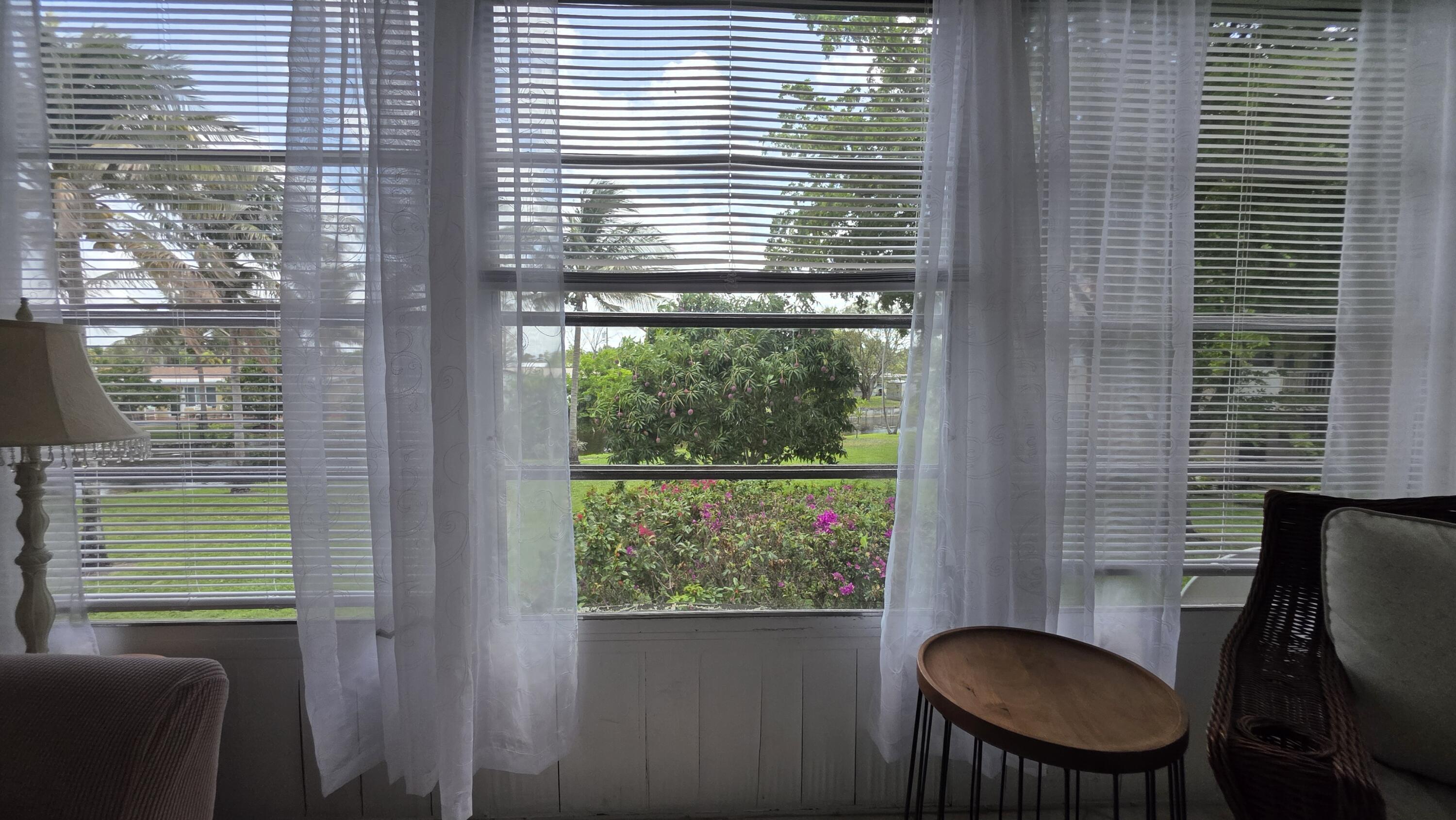 LAUDERDALE OAKS CONDO XVI - Residential