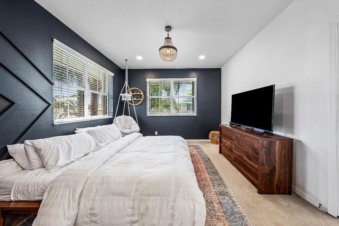 BAREFOOT COVE TOWNHOMES - Residential