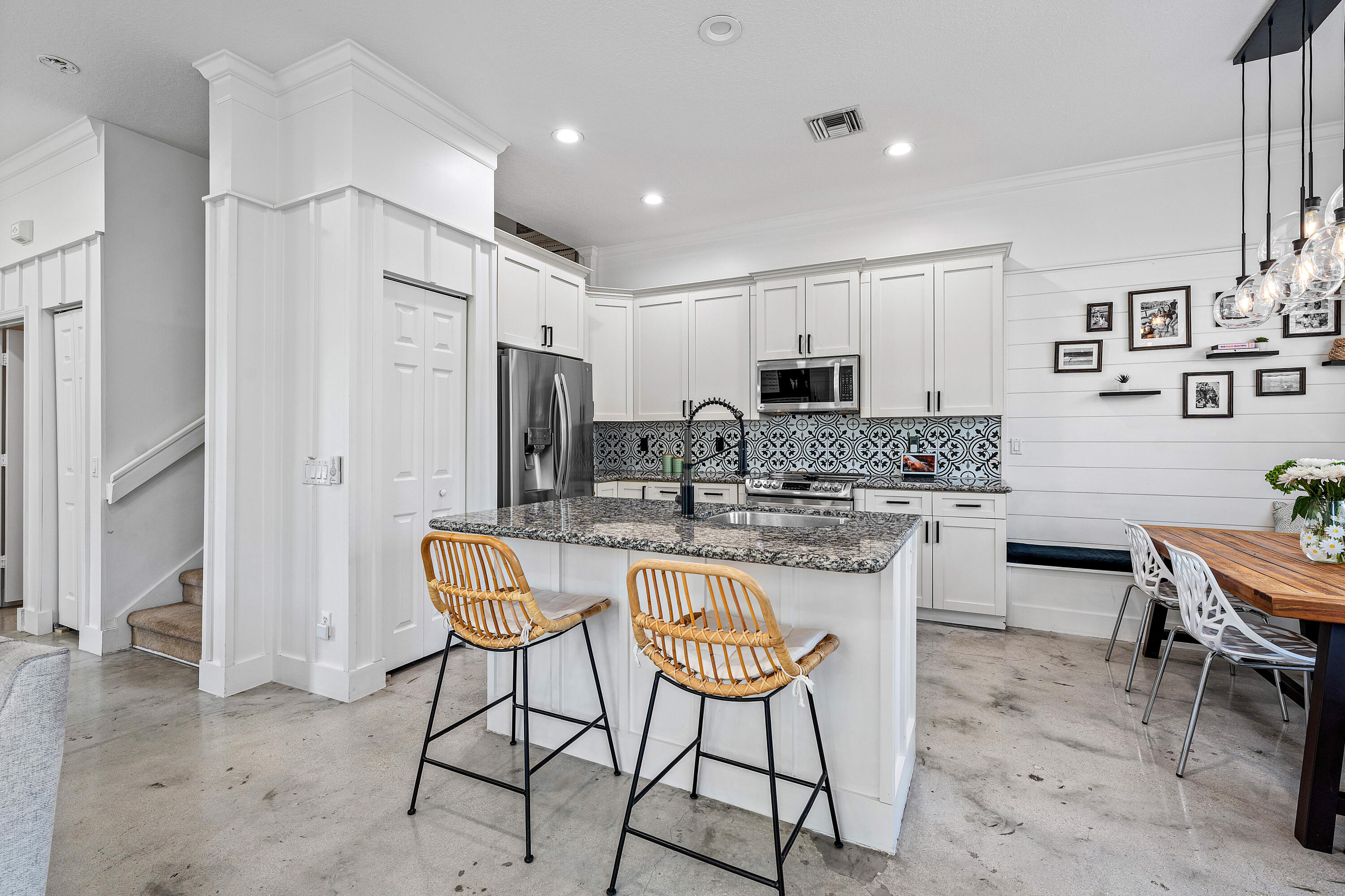 BAREFOOT COVE TOWNHOMES - Residential