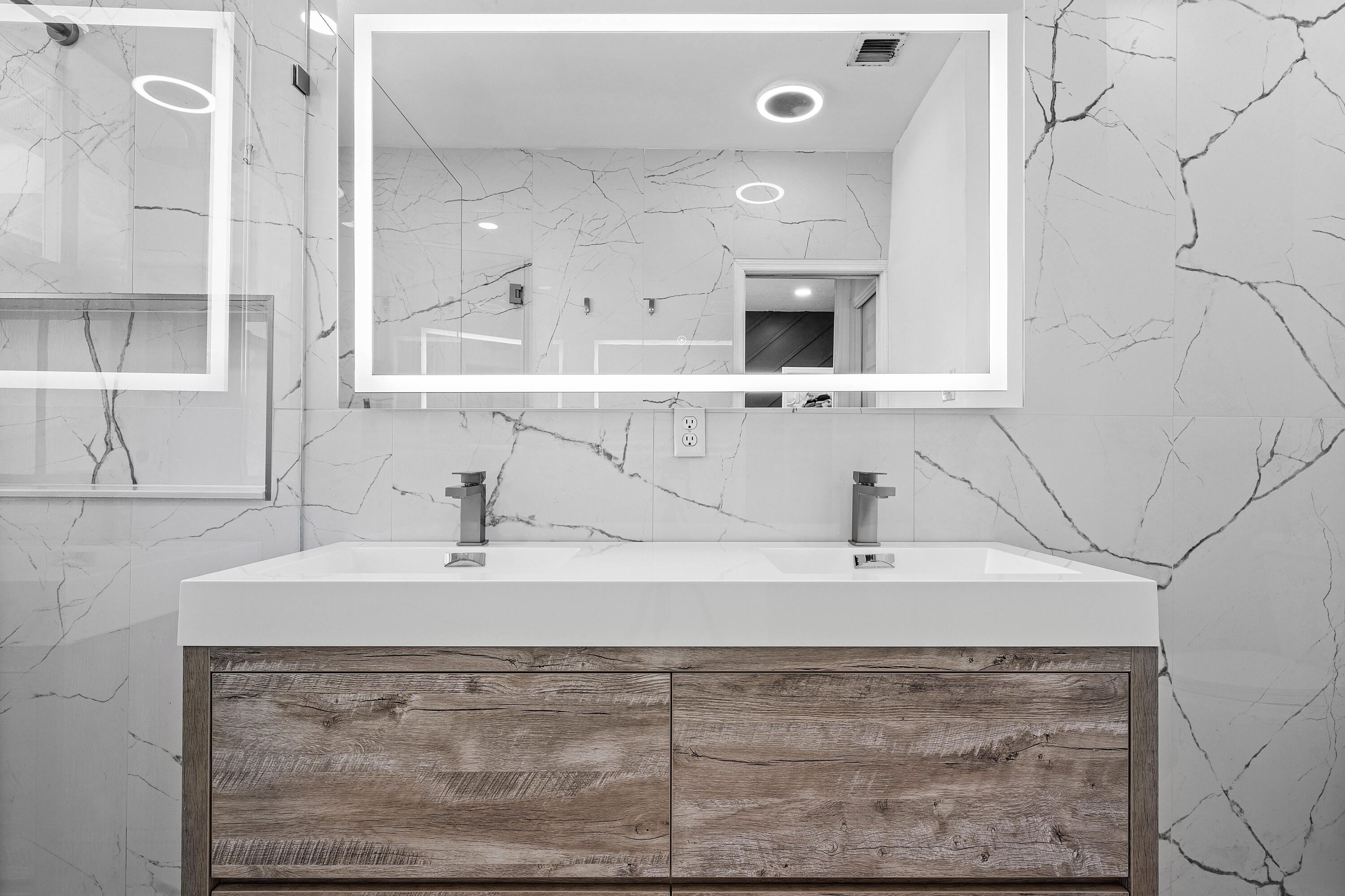 BAREFOOT COVE TOWNHOMES - Residential