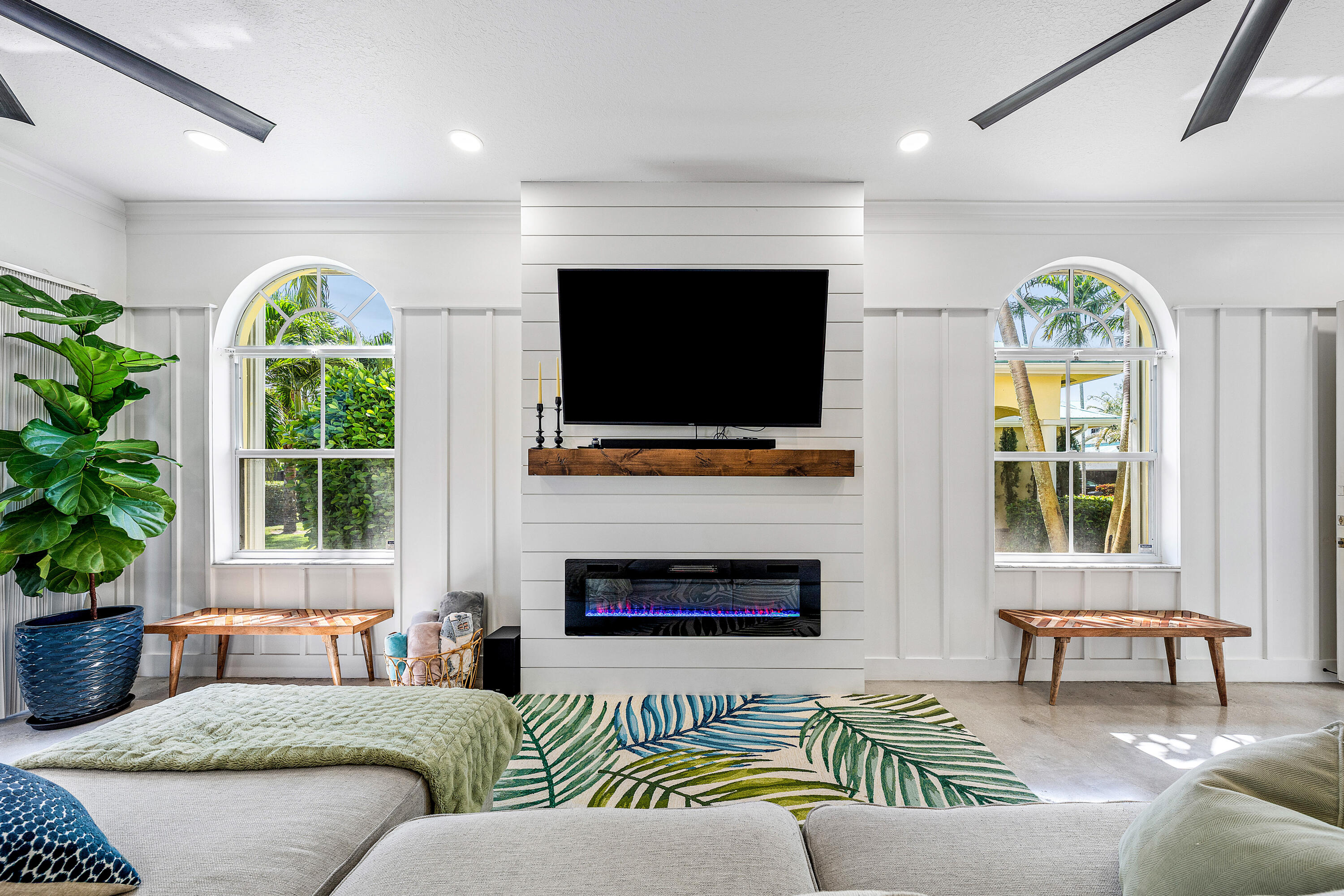 BAREFOOT COVE TOWNHOMES - Residential