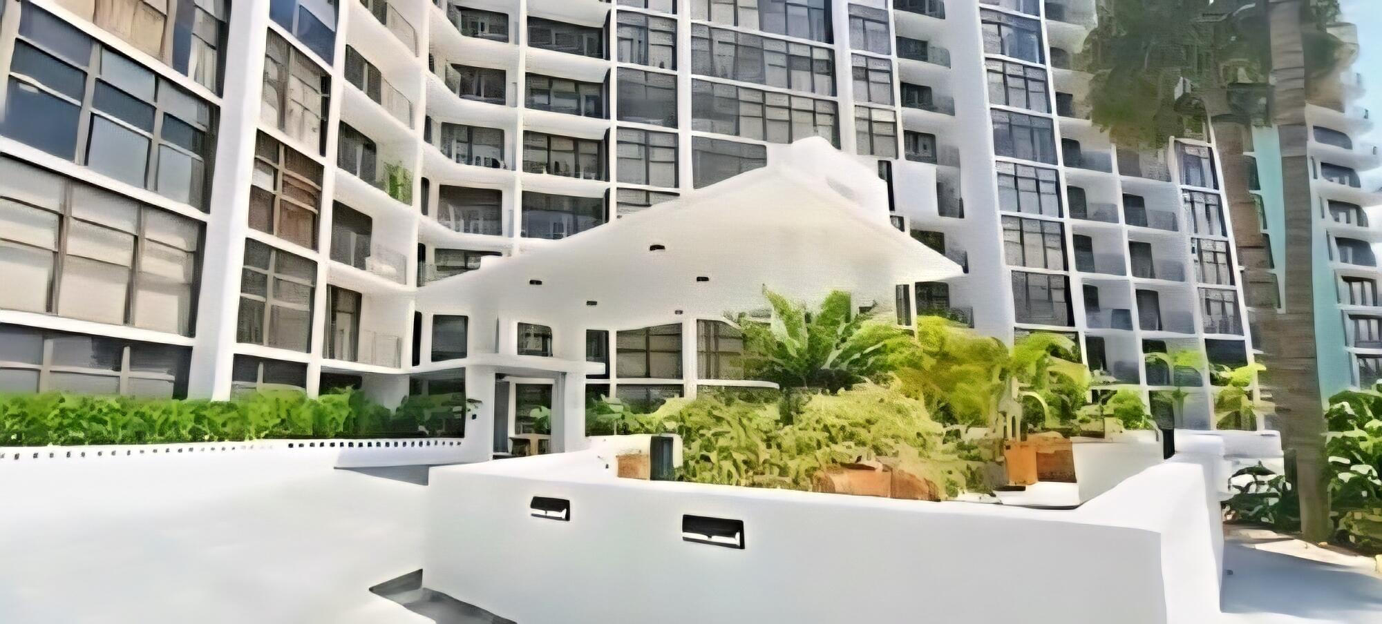 200 LESLIE CONDO - Residential