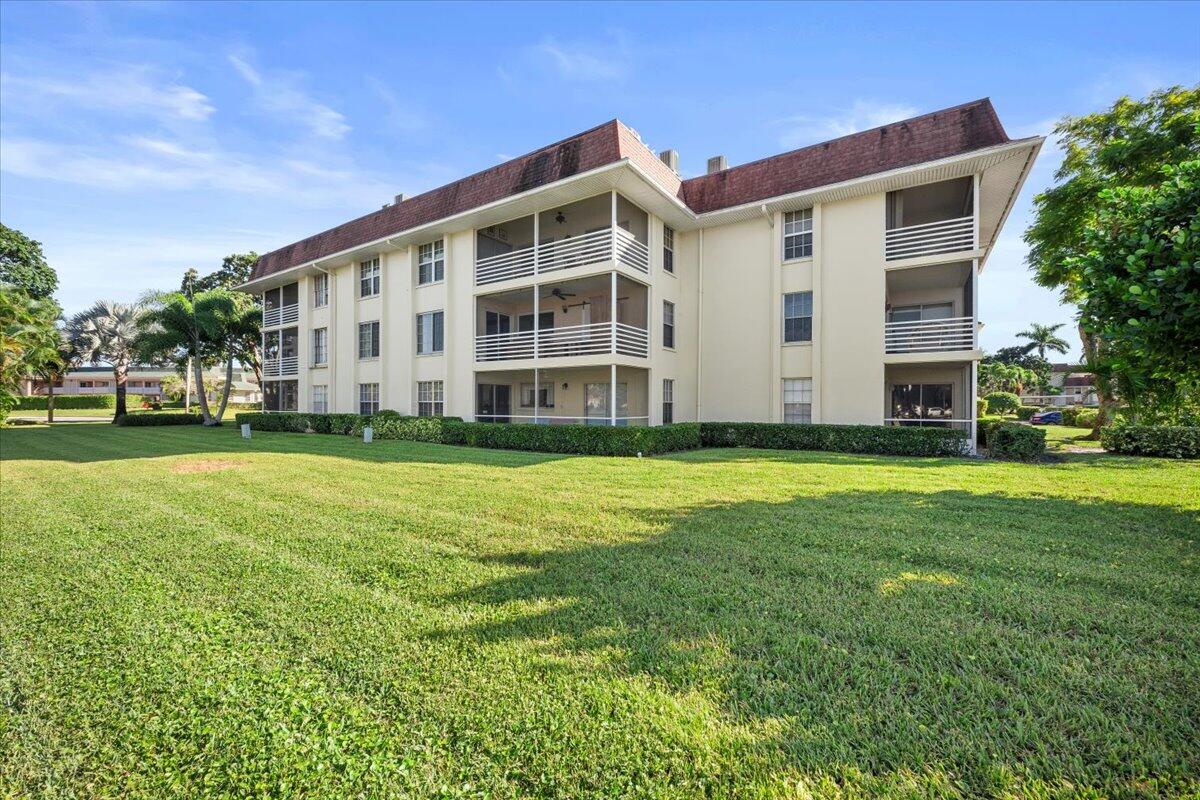 TAMBERLANE 1 CONDO - Residential