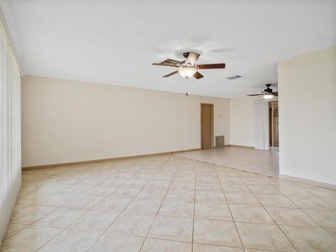 A home in Port St Lucie