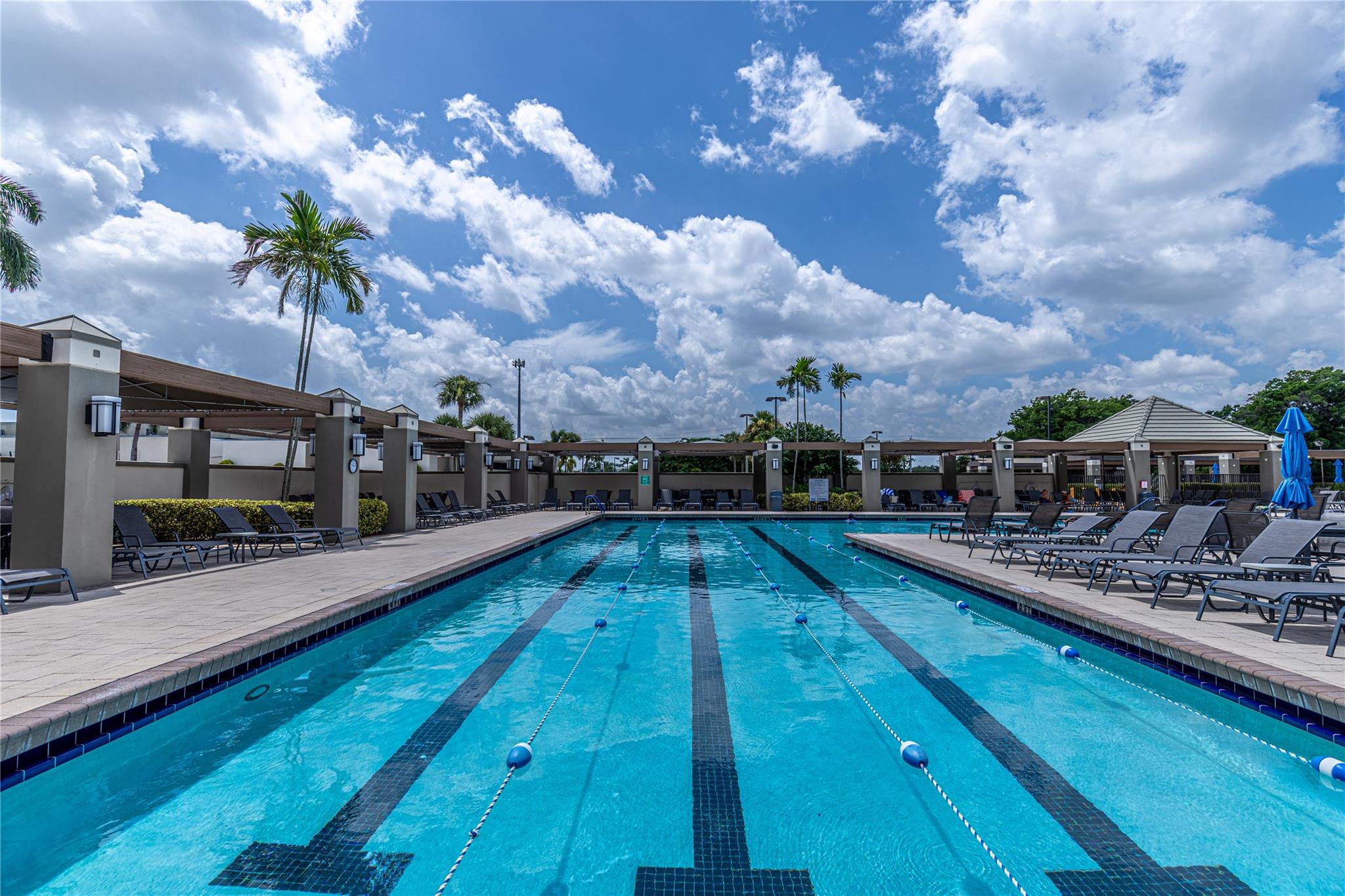 ELEUTHERA - Residential