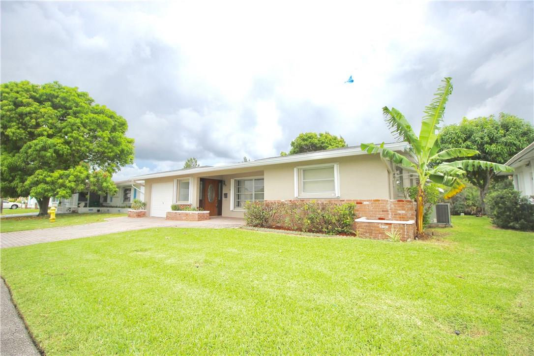 Mainlands Of Tamarac Lake - Residential