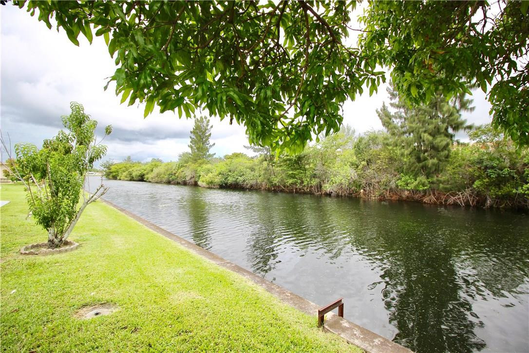 Mainlands Of Tamarac Lake - Residential