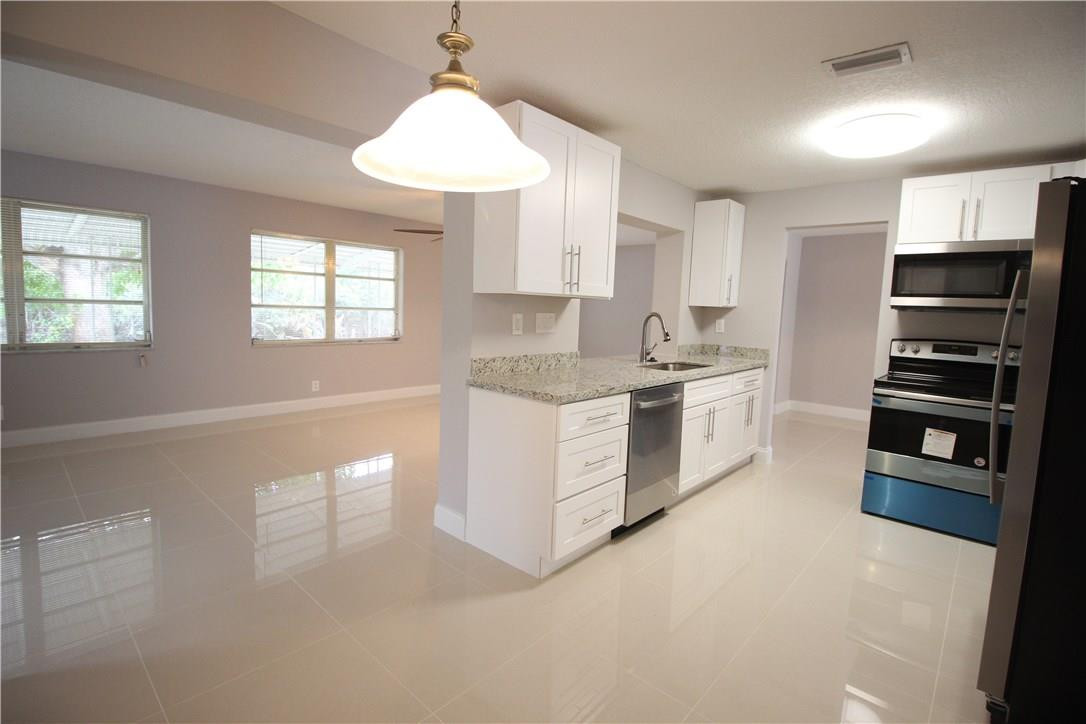 Mainlands Of Tamarac Lake - Residential