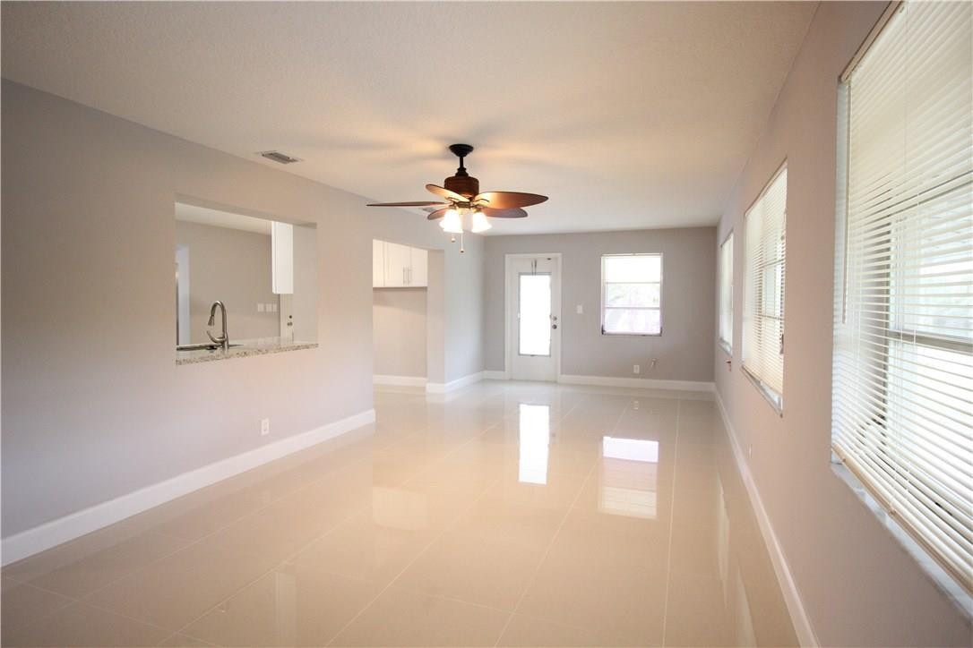 Mainlands Of Tamarac Lake - Residential