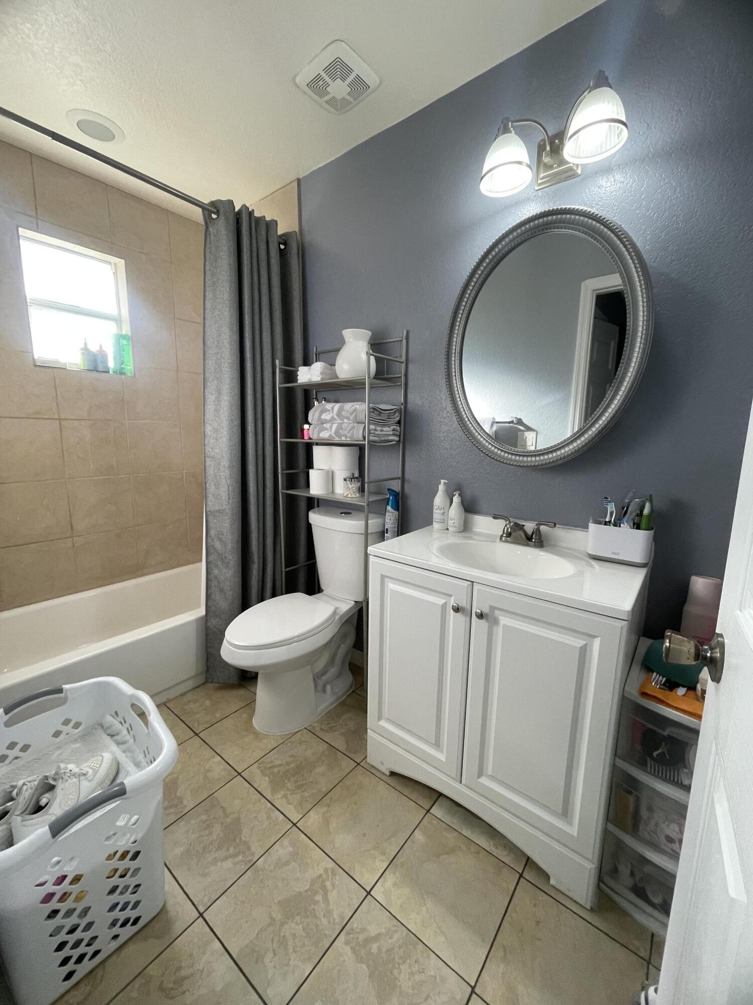 LA BELLE RANCHETTES S/D UNREC - Residential