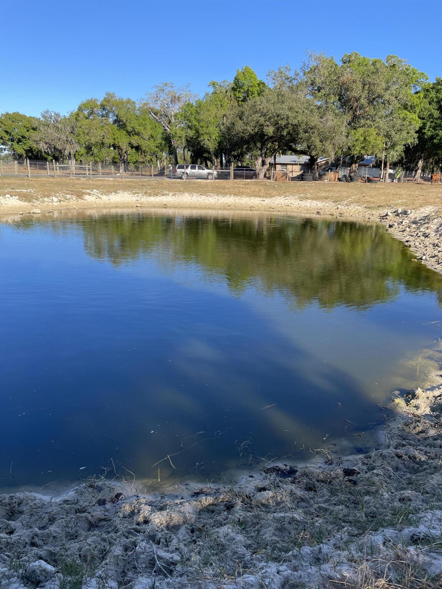 LA BELLE RANCHETTES S/D UNREC - Residential