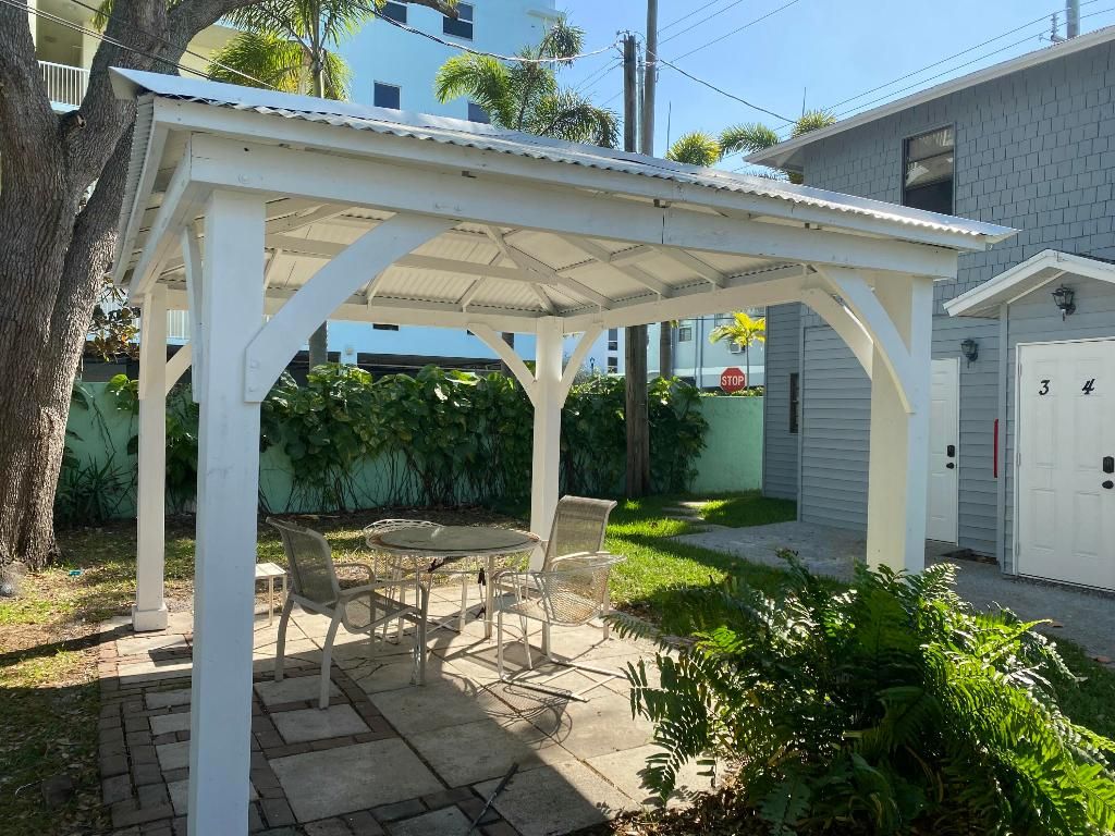 Photo of 11 N Lakeside Drive #3, Lake Worth Beach, FL 33460 (MLS # R11072670)