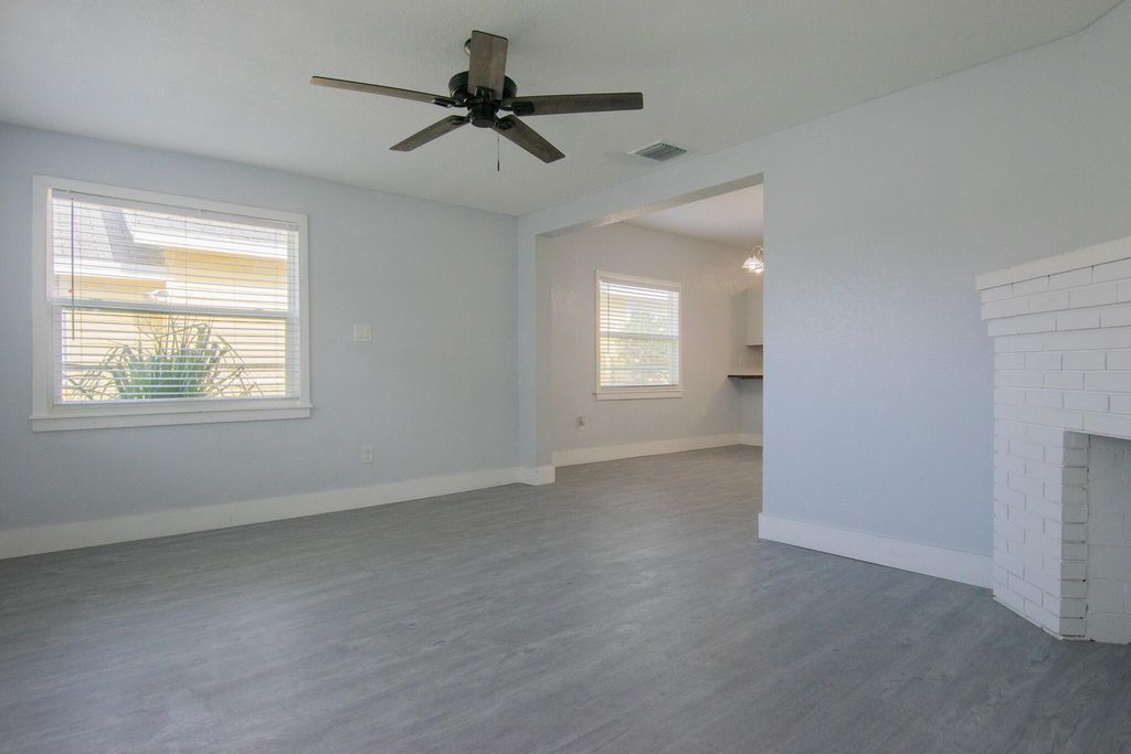 Photo of 410 N E Street, Lake Worth Beach, FL 33460 (MLS # R10953976)