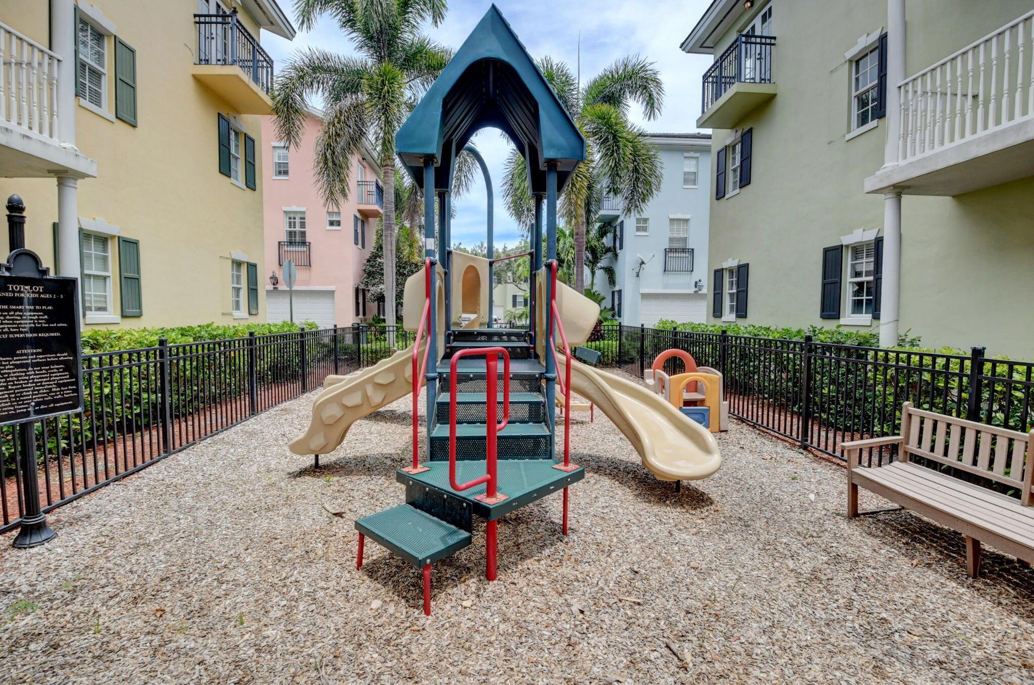 HERITAGE CLUB - Residential Lease