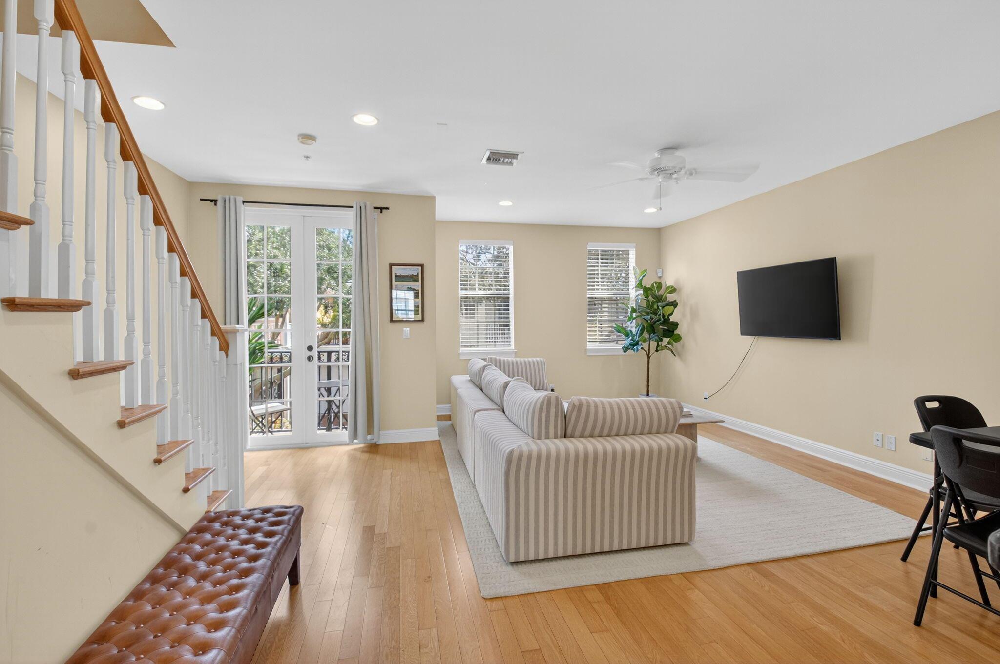 HERITAGE CLUB - Residential Lease