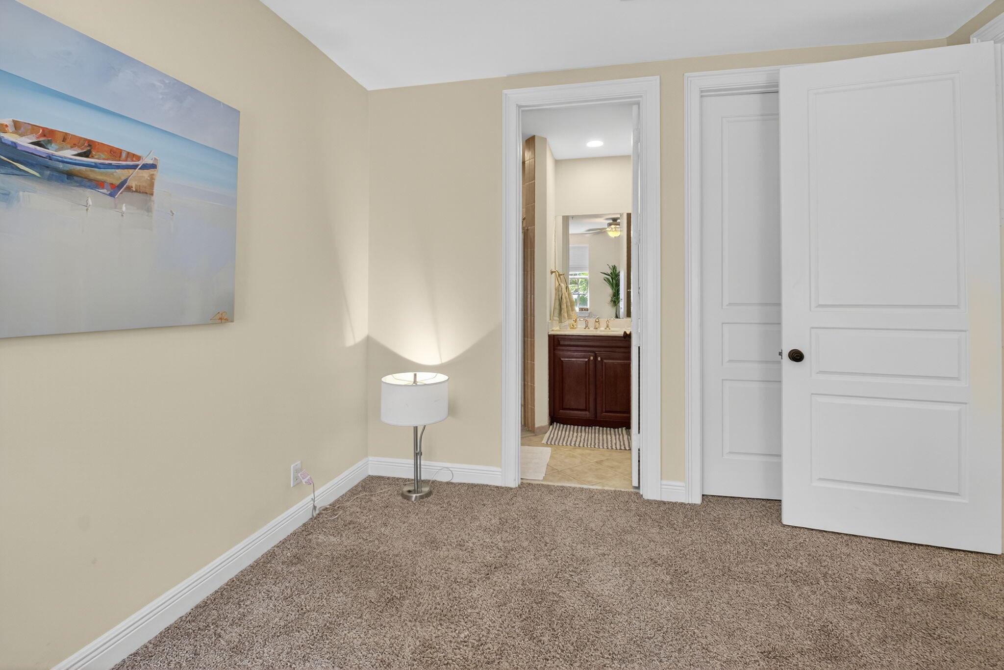 HERITAGE CLUB - Residential Lease
