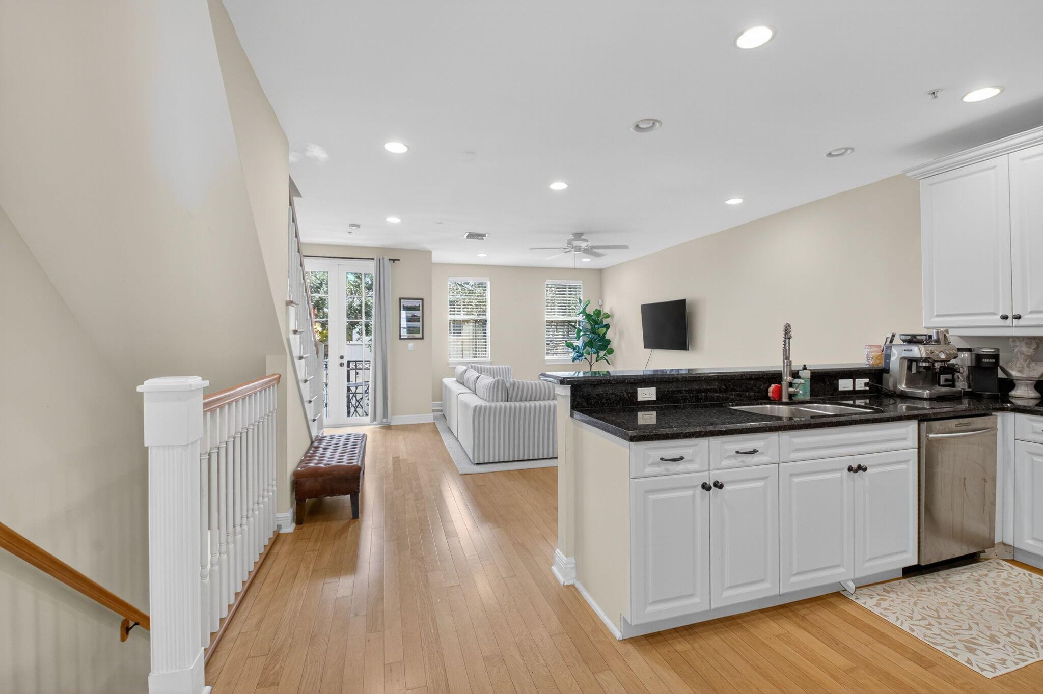 HERITAGE CLUB - Residential Lease