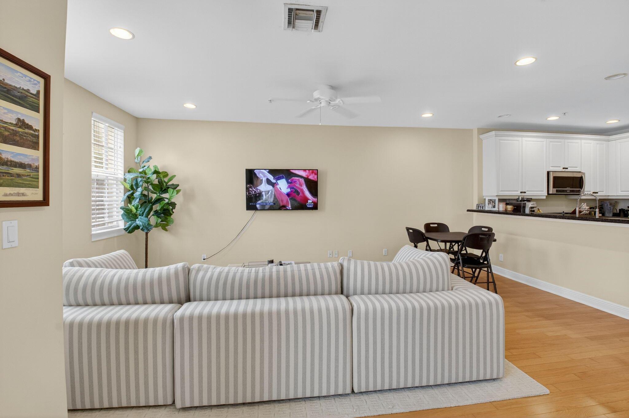 HERITAGE CLUB - Residential Lease