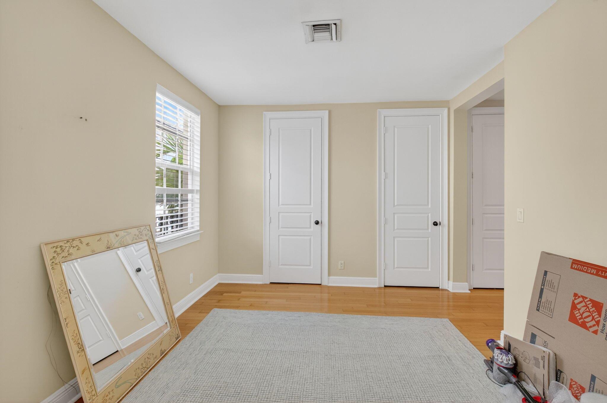 HERITAGE CLUB - Residential Lease