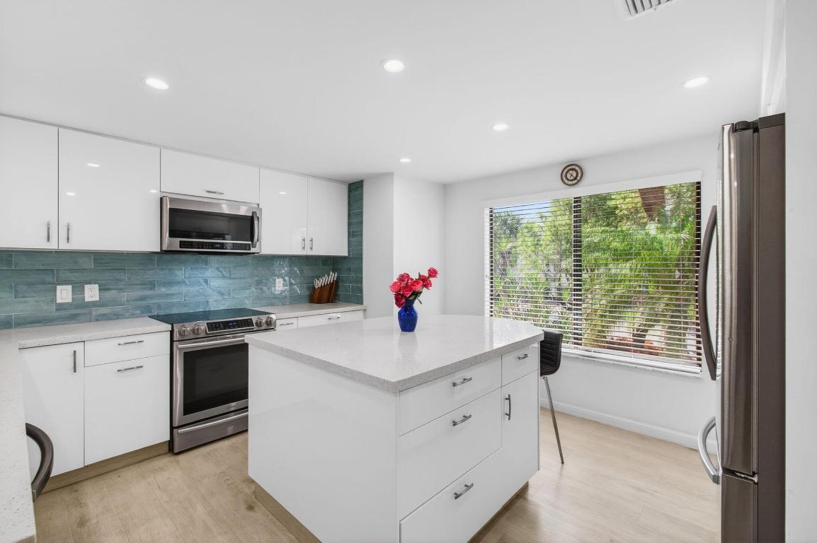 15980 Loch Katrine Trail 8104