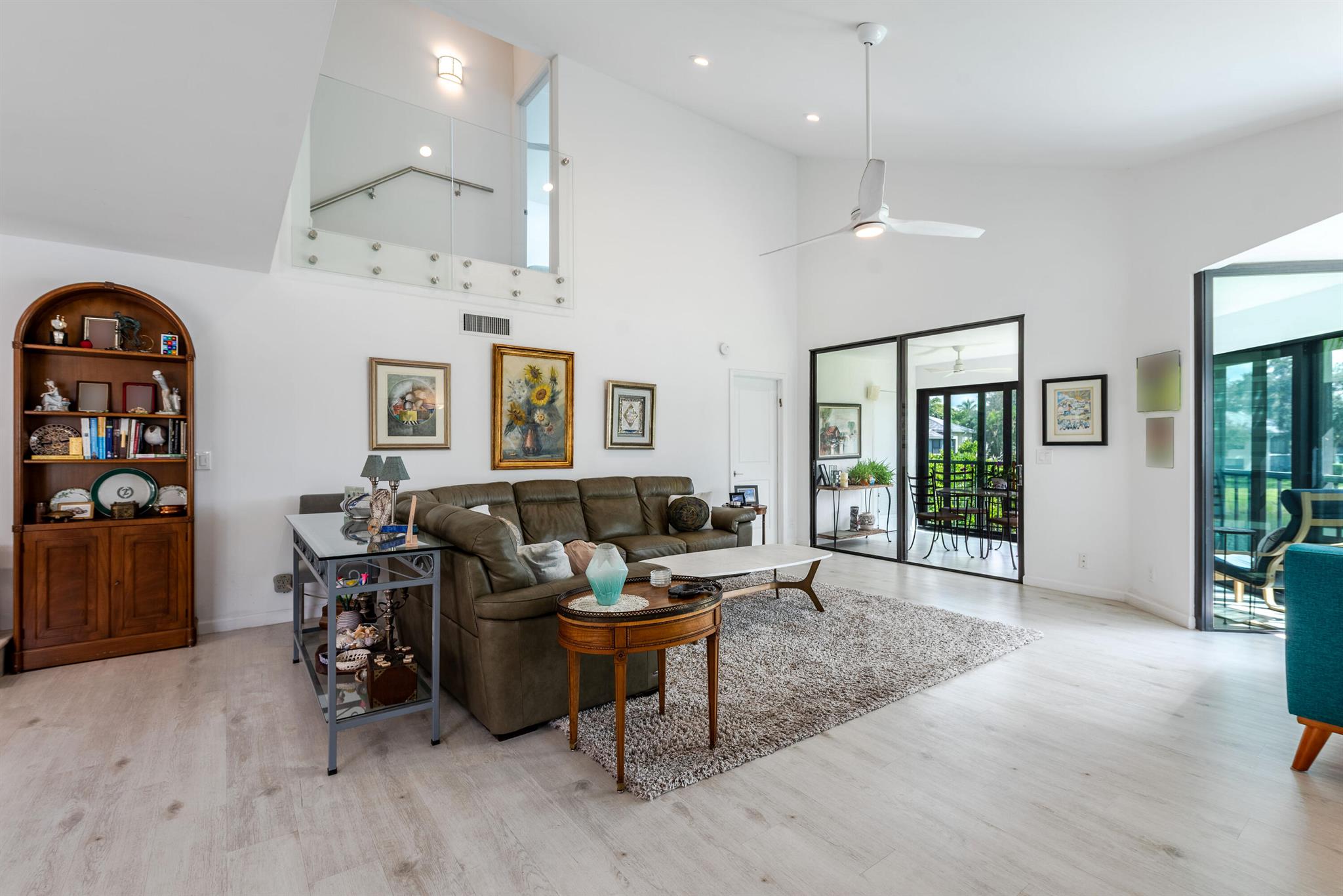 GLENEAGLES IV CONDO - Residential