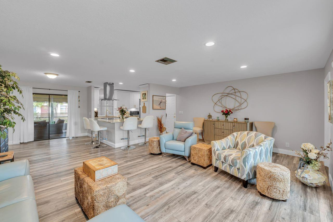 14677 Shadow Wood Lane