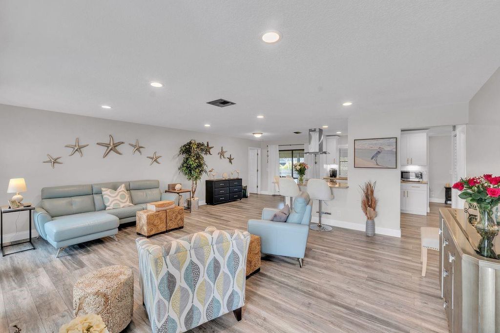 Photo of 14677 Shadow Wood Lane, Delray Beach, FL 33484 (MLS # F10552218)