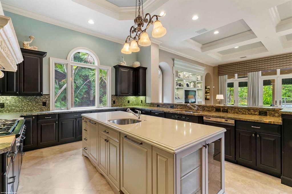 OLD PALM - Residential