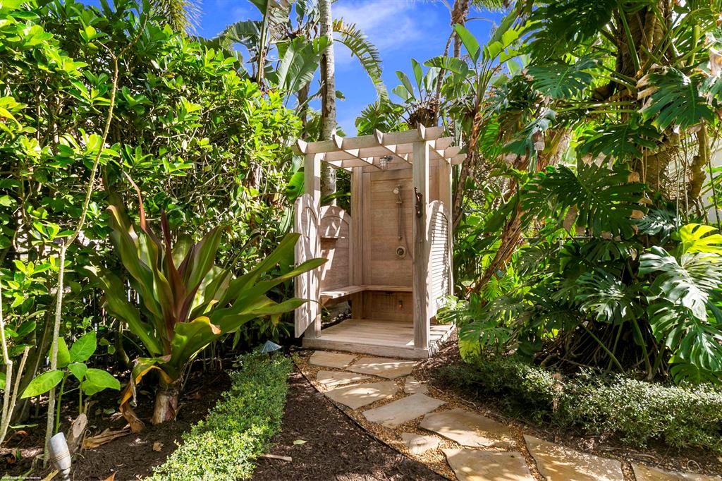 OLD PALM - Residential