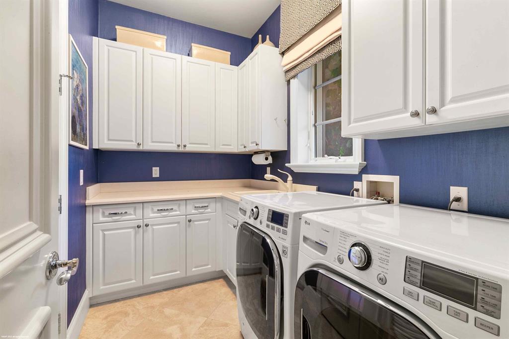 OLD PALM - Residential