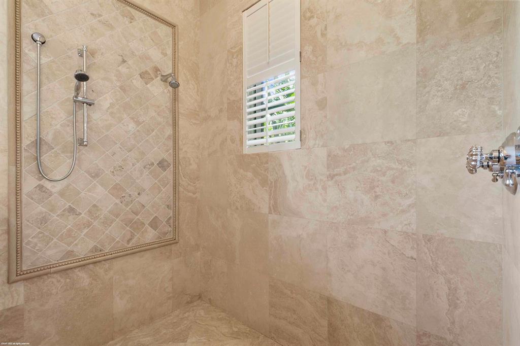 OLD PALM - Residential