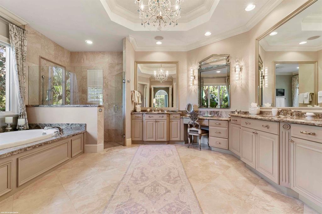 OLD PALM - Residential