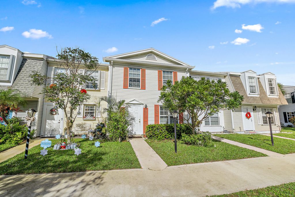 Photo of 125 Georgian Park Drive, Jupiter, FL 33458 (MLS # R10768002)