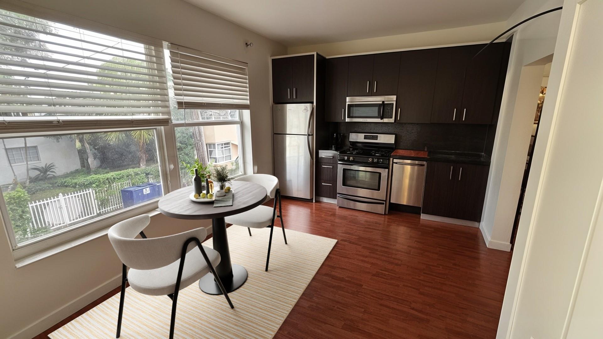 Windsor Plaza - Residential Lease