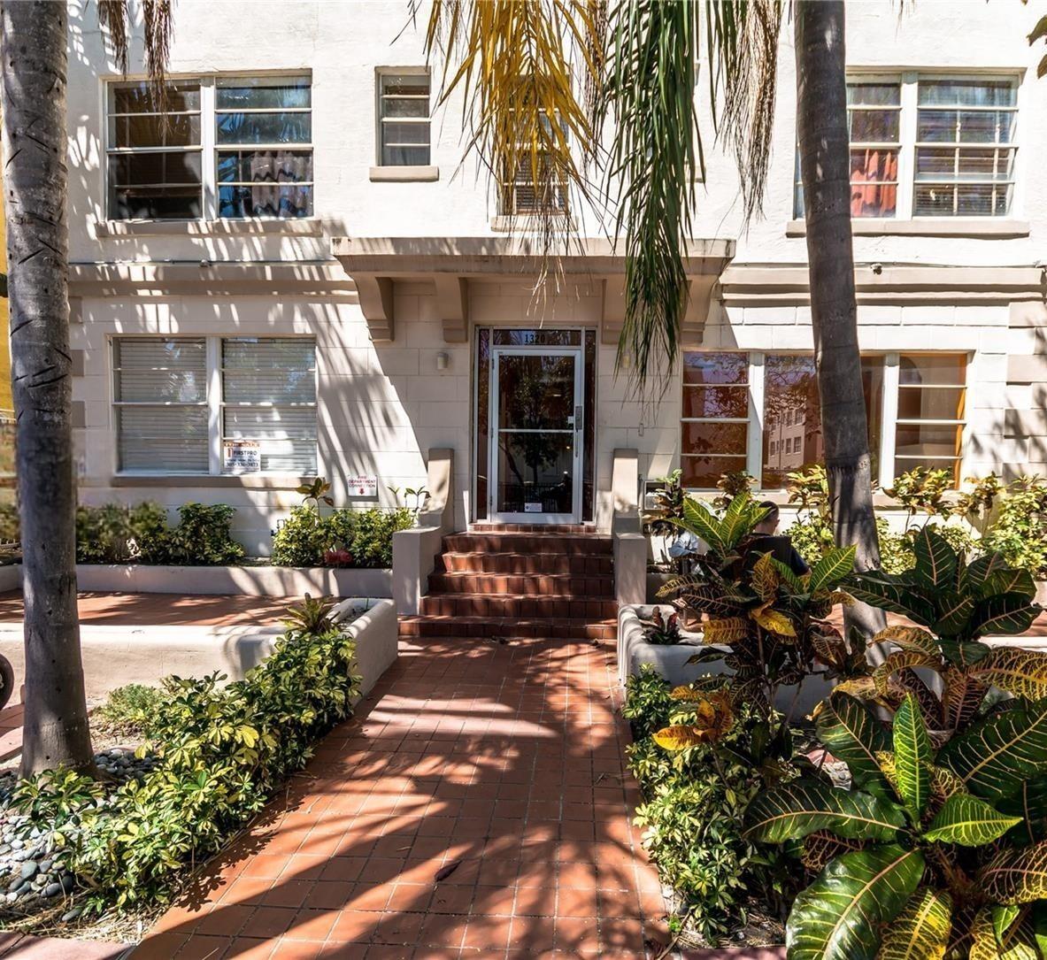 Windsor Plaza - Residential Lease
