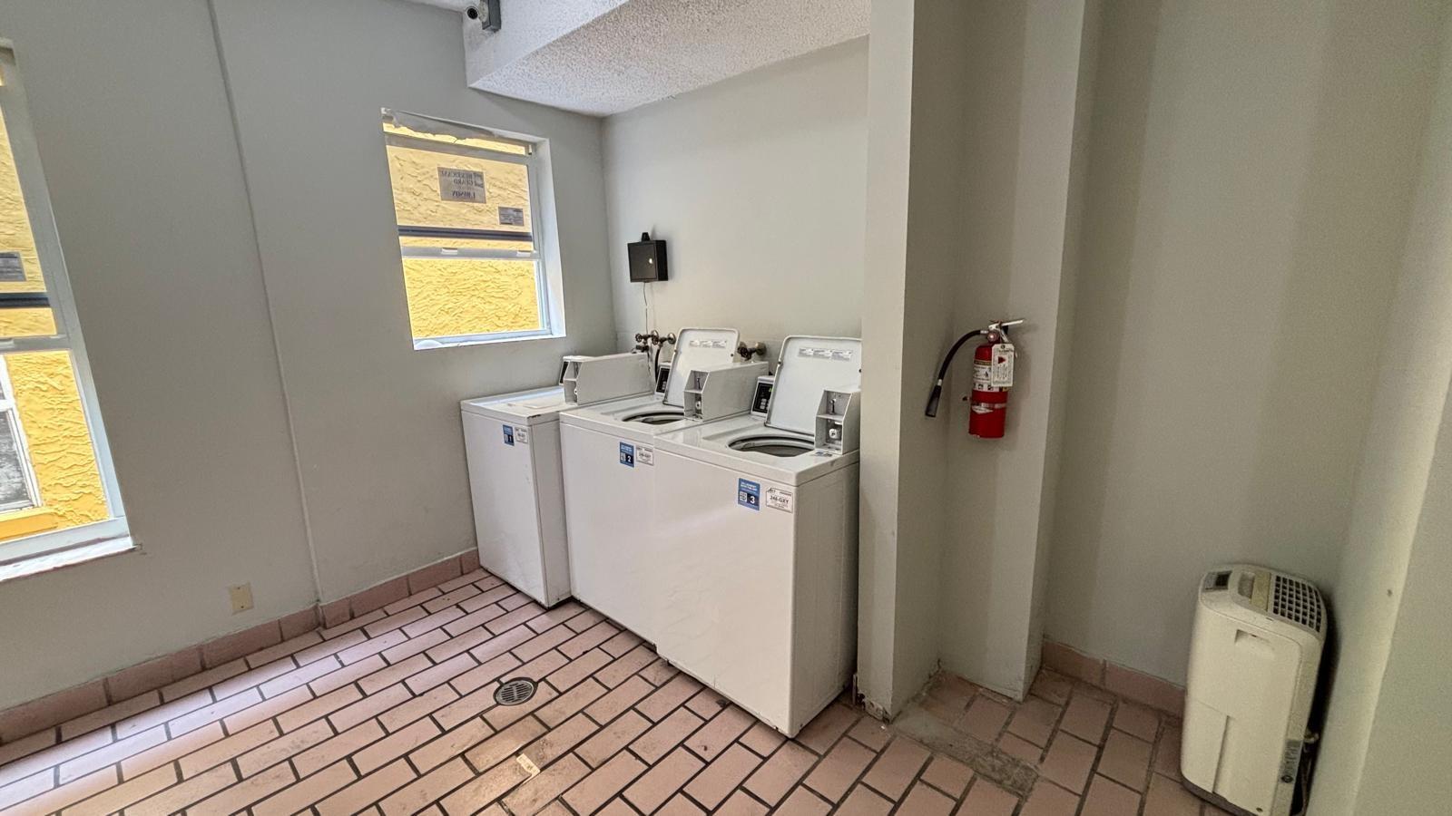 Windsor Plaza - Residential Lease
